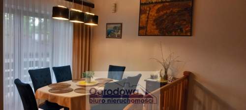 Unikatowy dom w otulinie pięknego lasu