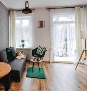 Studio blisko Alei Politechniki, Felsztyńskiego 9