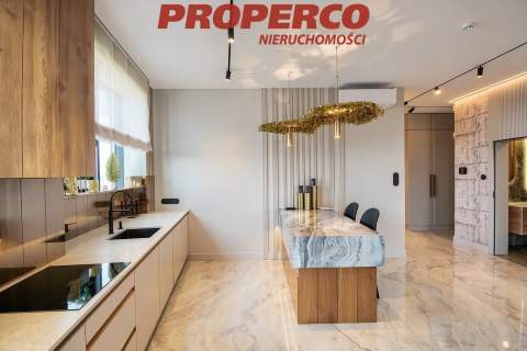 Apartament 102,06 m2, Plaza Tower