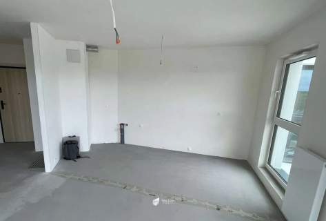 2 pokoje z dużym narożnym balkonem. Developerskie