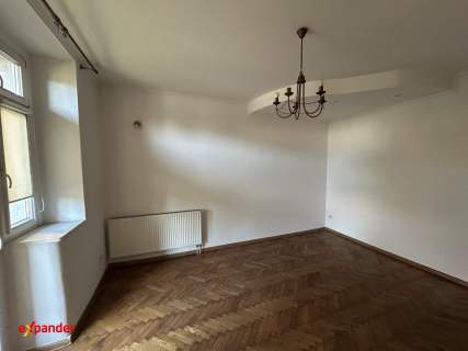 Mieszkanie 3-pokojowe na parterze w centrum miasta