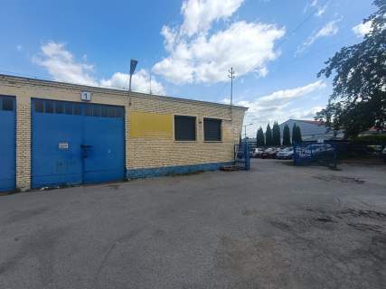 Hala 250 m2 z placem - KSM ul. Sandomierska