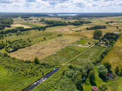 Atrakcyjna działka z linią brzegową Śniardw