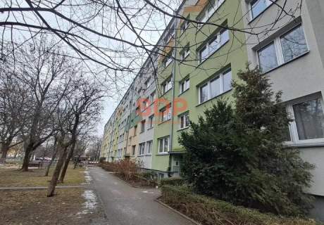 4-pokojowe mieszkanie z balkonem -blisko Uniwersytetu Ekonomicznego