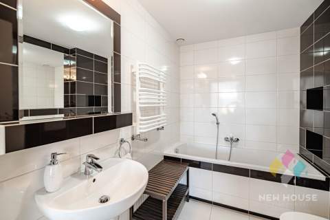Kołatek, apartament na I piętrze, jez. Pluszne