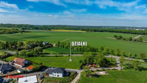Działka wśród terenów zielonych z ładnymi widokami