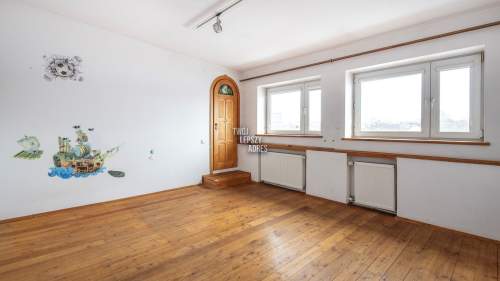 3-POKOJOWE MIESZKANIE Z ANTERSOLĄ I BALKONEM