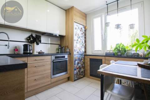 3 pokoje z balkonem, Osiedle Młodych 52m2