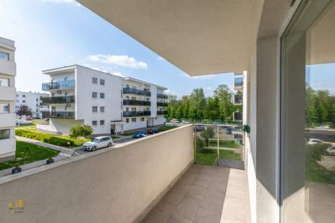 2 pokoje, balkon, miejsce Dunikowskiego