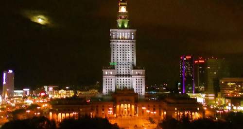 Ciche studio z widokiem na ścisłe centrum