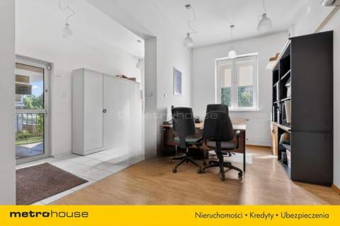 Lokal biurowy, Sadyba Mokotów 335 metrów, parter.