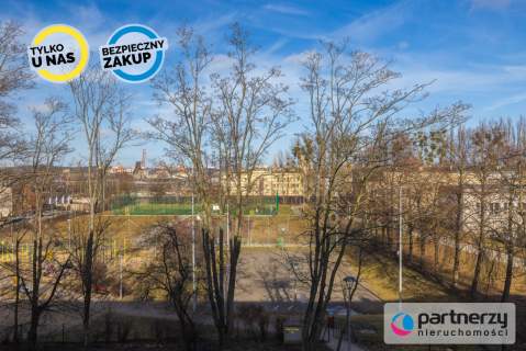 3 pokoje z wyremontowaną kuchnią i łazienką