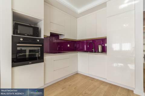 Bieńczyce, 56 m2, 3 pokoje, balkon, garaż, tramwaj
