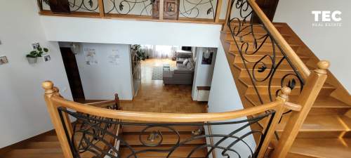 8 pok I 250m2 I 25ar I dwa garaże I balkon