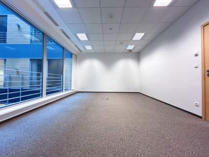 Biuro 341 m na Mokotowie, 8 gabinetów/ Parking