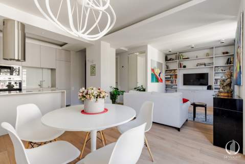 Stylowy apartament przy Placu Trzech Krzyży