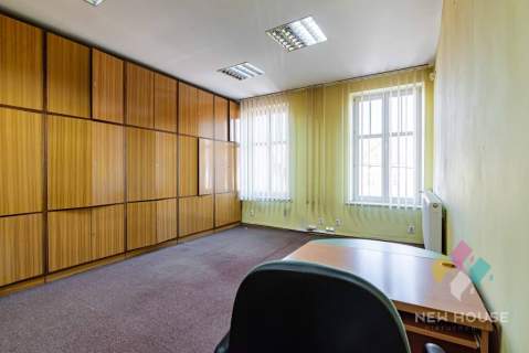 Lokal usługowy 236 m2