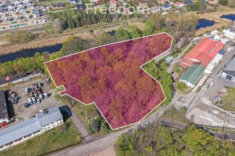 Zabytkowy park 1,2 ha 29 km od Warszawy