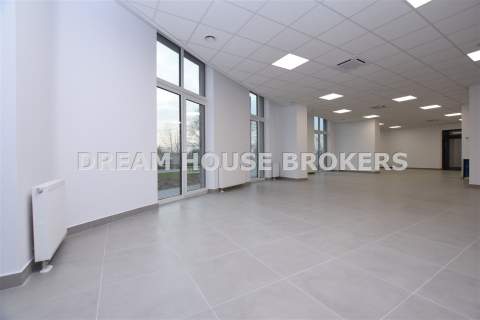 Lokal na wynajem w ST55 120m2
