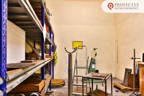 Hala z suwnicą 726,17 m2, Gdańsk, sprawna suwnica