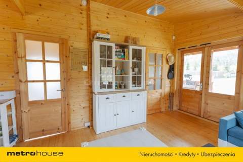 Nowy drewniany domek i 2000m2 działki budowlanej