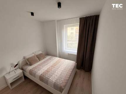 Po remoncie 2 pokoje balkon miejsce parkingowe