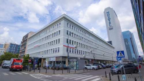 Lokal gastronomiczny 210 m2 . Parter