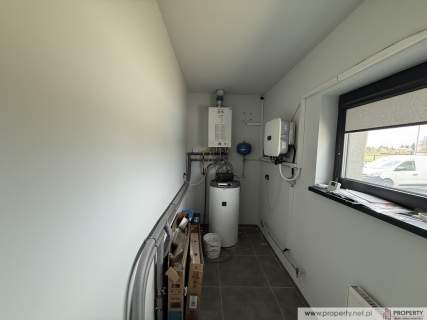 Budynek biurowo-magazynowy 295 m2, Żyraków, Dębica
