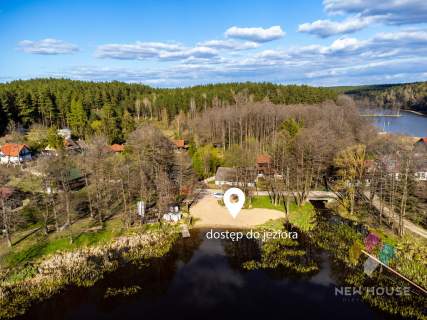 Działka budowlana przy lesie nad jeziorem Łajskim