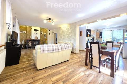 Nowoczesny dom z klimatem, 2000m2,
