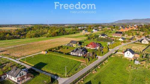 Duża, widokowa działka w pięknej okolicy