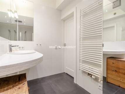 Centrum Krakowa 63 m 2 pokoje Grzegórzki