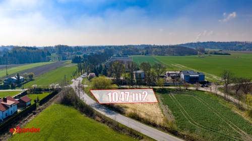 prąd, woda, gaz/przy drodze asfaltowej/230 złm2 