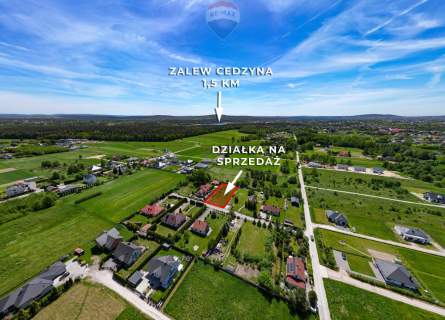 Działka budowlana 1302 m , media, szkoły, natura.