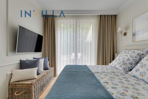 Luksusowy apartament z dużym tarasem 80 m od plaży