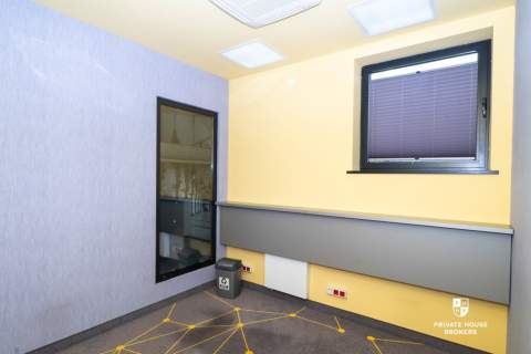 Lokal parterowy Ruczaj 296 mkw