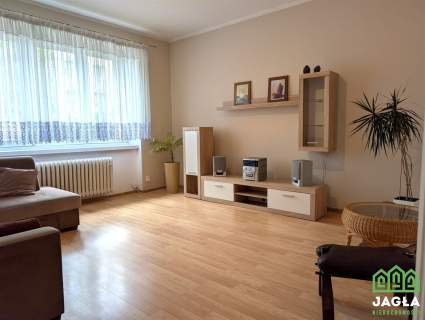 Bielawy 60m2 blok teren ogrodzony miejsce postojow