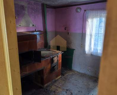 spokojna okolica blisko Legnicy do remontu