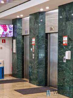 Gotowe biuro do pracy Centrum Internet, serwis
