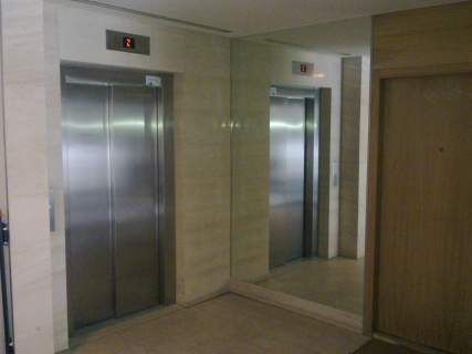 BEZPOŚREDNIO - KAMERALNY APARTAMENT BLISKO METRA, PRZY PARKU