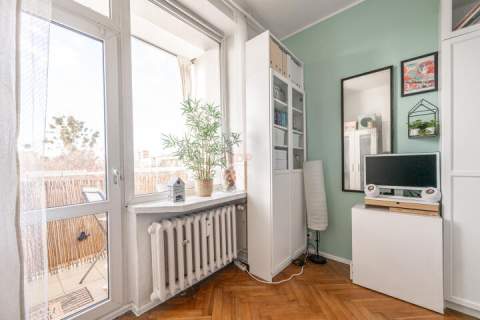 Centrum 2 pok. w rozkładzie balkon osobna kuchnia parking