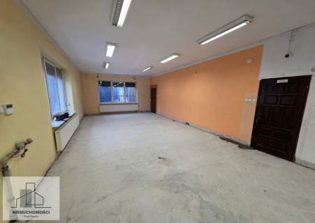 Budynek w centrum Wołomina usługi/hostel/mieszkanie/różne opcje...