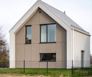 Nowoczesny dom w stanie deweloperskim 150 m od jeziora