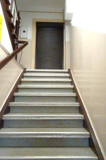 70m2 - PIERWSZE PIĘTRO - Ładna kamienica 