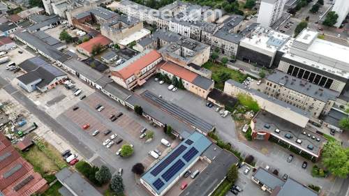 Kompleks magazynowo-biurowy w centrum miasta