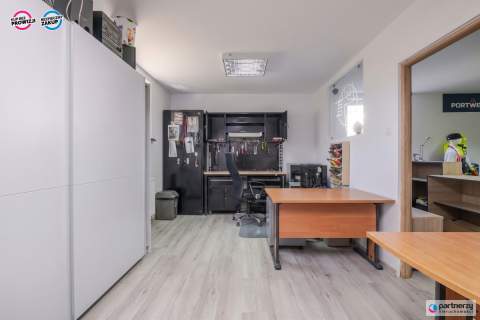 Atrakcyjny lokal usługowy z parkingiem 80,54 m 
