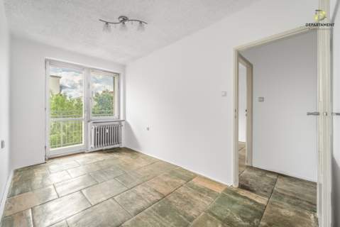 Przestronne M4 balkon