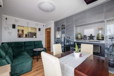Wykończone 2 pok. Balkon 15m2 Hala Garażowa 