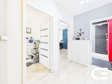 Dwupoziomowe mieszkanie 76 m2 bardzo zadbane