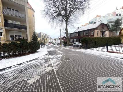 Słoneczny Apartament 25 m2   Duży balkon   Blisko